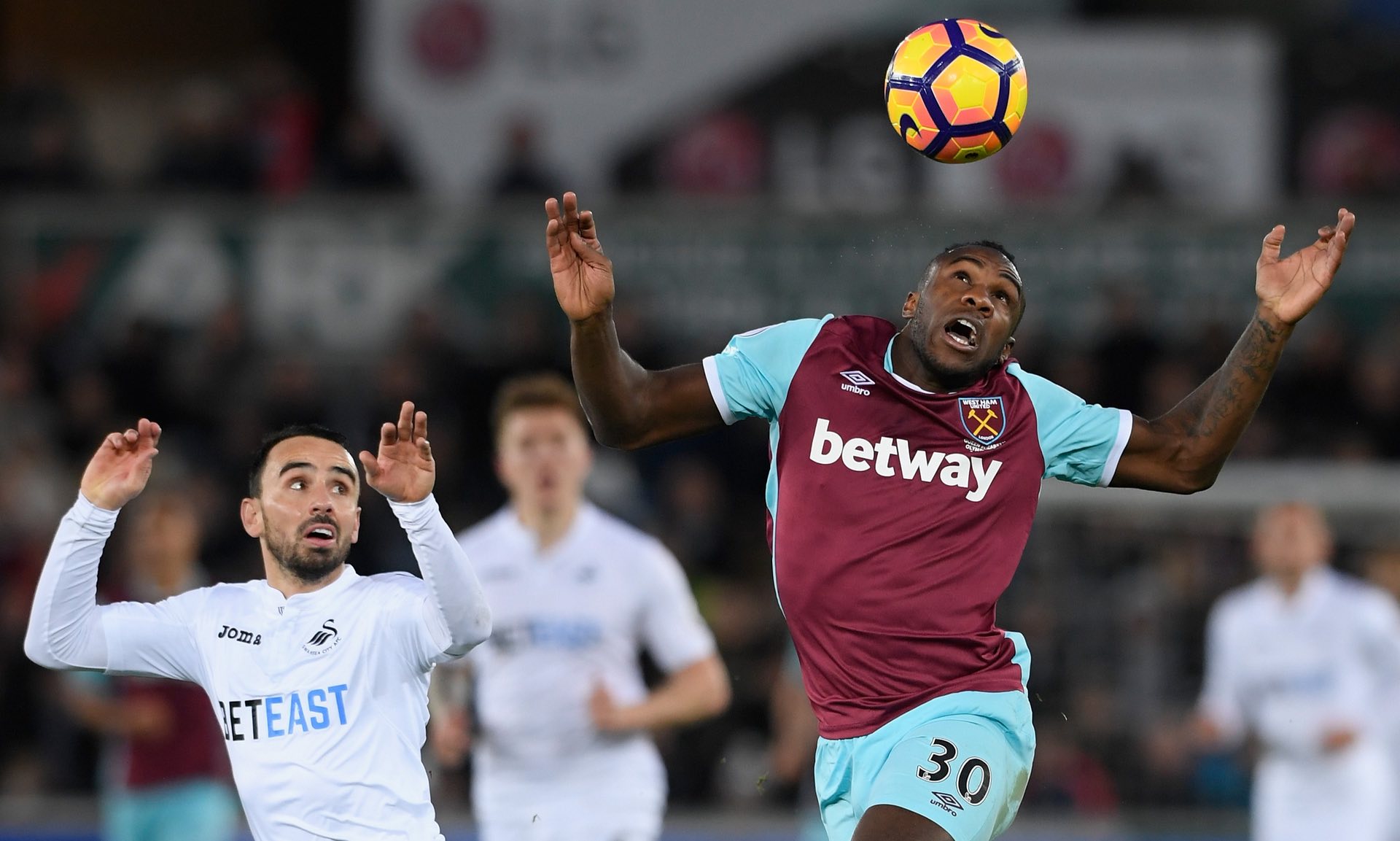 隊中的強勁 隊中的強勁